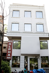 Hotel Alpha Inn