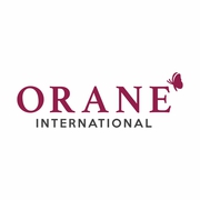 Orane offers diplomas in professional makeup & hair styling courses